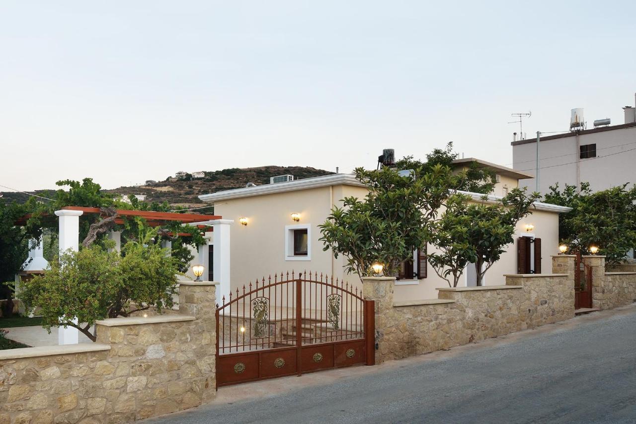 Anna 'S House - Garden Cottage In Kissamos Exterior photo