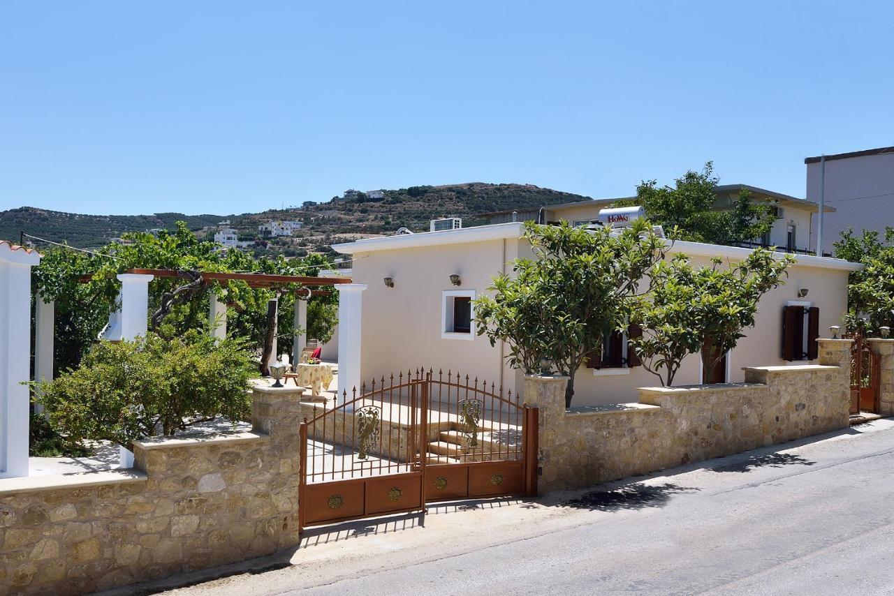 Anna 'S House - Garden Cottage In Kissamos Exterior photo